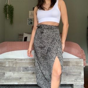 Meet your Posher, Leslie